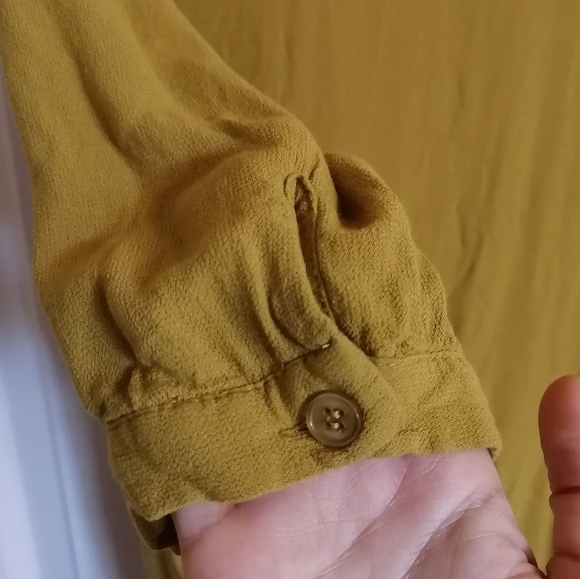 Top - Picture 5 of 10